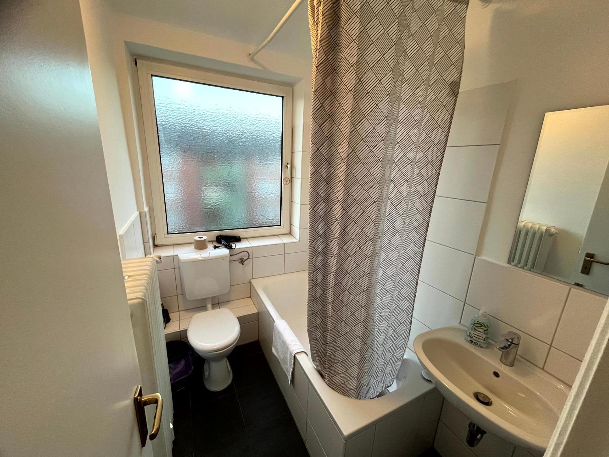 3-Zimmer Monteurwohnung Mit Balkon Neumünster Exterior foto